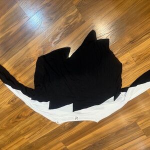 Stylish Black and White Women's Sweater